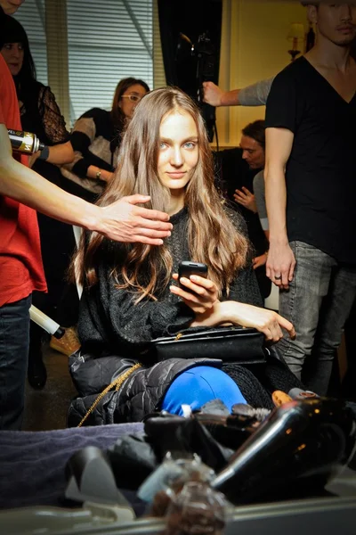 Look 14